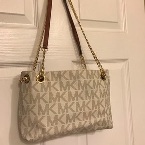 Michael Kors Hand Bag